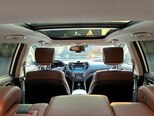 Hyundai Grand Santa Fe-14
