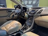 Hyundai Elantra-3