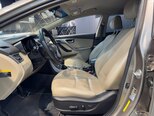 Hyundai Elantra-17