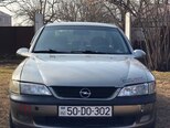 Opel Vectra-18