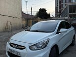 Hyundai Accent-1