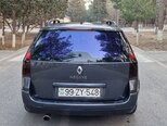 Renault Megane-15