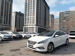 Hyundai Sonata-1
