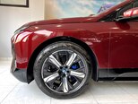 BMW iX-6