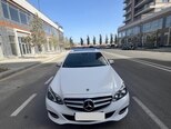 Mercedes E 220 d-2