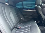 BMW 530e-11