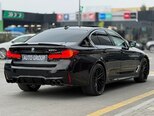 BMW 530e-10