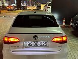 Volkswagen Jetta-2