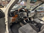 Toyota Land Cruiser Prado-13