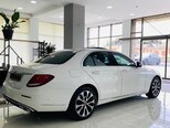 Mercedes E 220 d-5