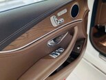 Mercedes E 220 d-12