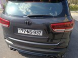 Kia Sorento-16
