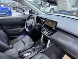 Toyota Corolla Cross-10