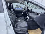 Toyota Corolla Cross-12