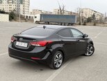 Hyundai Elantra-8
