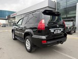 Toyota Land Cruiser Prado-8