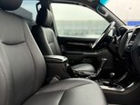 Toyota Land Cruiser Prado-12