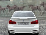 BMW 320-17