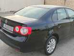 Volkswagen Jetta-18