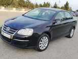 Volkswagen Jetta-13