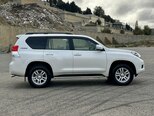 Toyota Land Cruiser Prado-8
