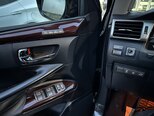 Lexus LX 570-19