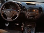 Kia Cerato-9