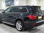 Mercedes GL 550-12