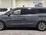 Kia Carnival-8