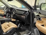 Volvo XC90-19