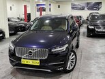 Volvo XC90-1
