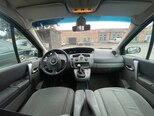 Renault Scenic-9