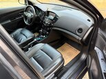 Chevrolet Cruze-14