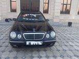 Mercedes E 220 d-1