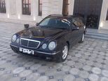 Mercedes E 220 d-3