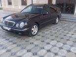 Mercedes E 220 d-4