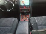 Mercedes E 220 d-9