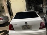 Volkswagen Jetta-5