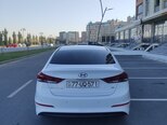 Hyundai Avante-2
