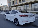 Hyundai Avante-17