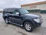 Mitsubishi Pajero-3