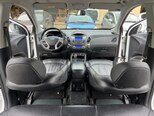 Hyundai ix35-15