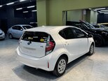 Toyota Aqua-9