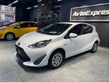 Toyota Aqua-7