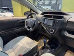 Toyota Aqua-3