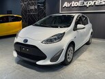 Toyota Aqua-5