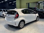 Toyota Aqua-11