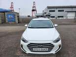 Hyundai Avante-1