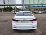 Hyundai Avante-10