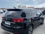 Kia Carnival-8